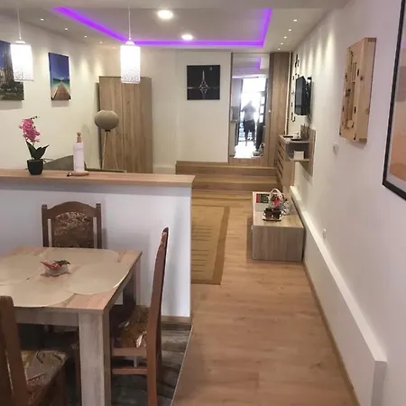 Apartman Miki *